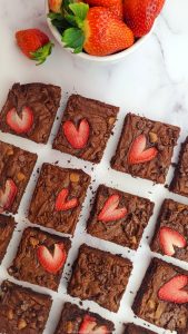 brownies strawberry topping