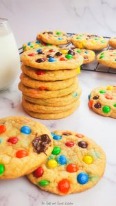 mini M&M Chocolate chip cookies