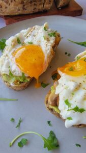 Avocado Egg Toast is not only a culinary delight, but also a versatile dish that caters to various preferences, making it an ideal choice for a delicious and nutritious start to your day.