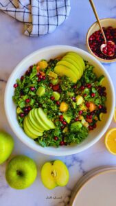 A crispy Kale Apple and Quinoa Salad that comes together super quickly. It’s tossed in a super simple homemade lemon dressing, making it perfect as a healthy side dish to your weeknight dinners!